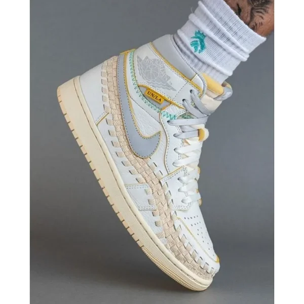 Nike Jordan Retro 1 High Shoes (SW1757) - Image 2