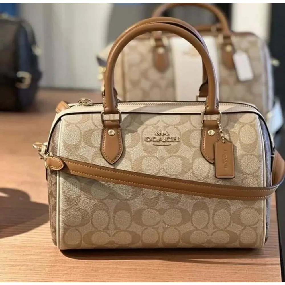 Coach Handbag For Women (SW300) - Image 2