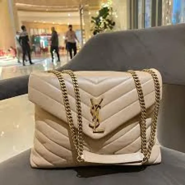 YSL Handbag For Women (SW302)
