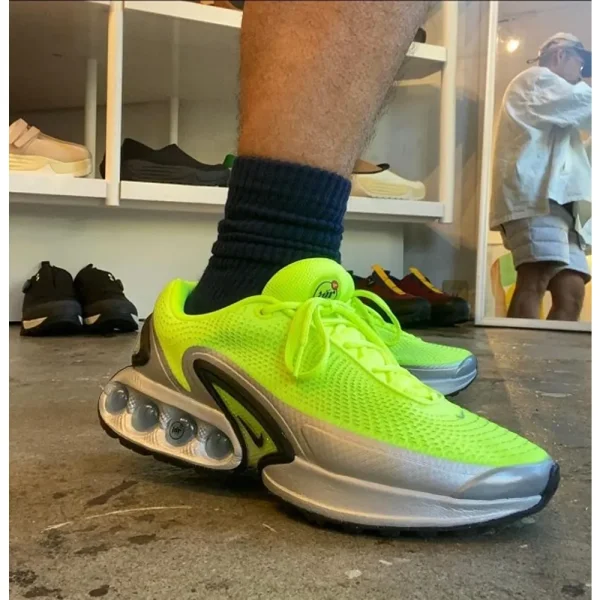 Nike Zoom Alpha Fly 3 Shoes (SW1745) - Image 3