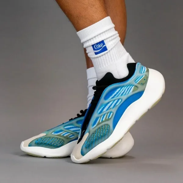 Adidas Yeezy 700 V3 Arzareth Shoes For Men (SW857) - Image 3