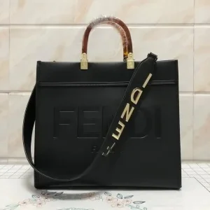 First Copy Fendi Handbag (SUP2110)