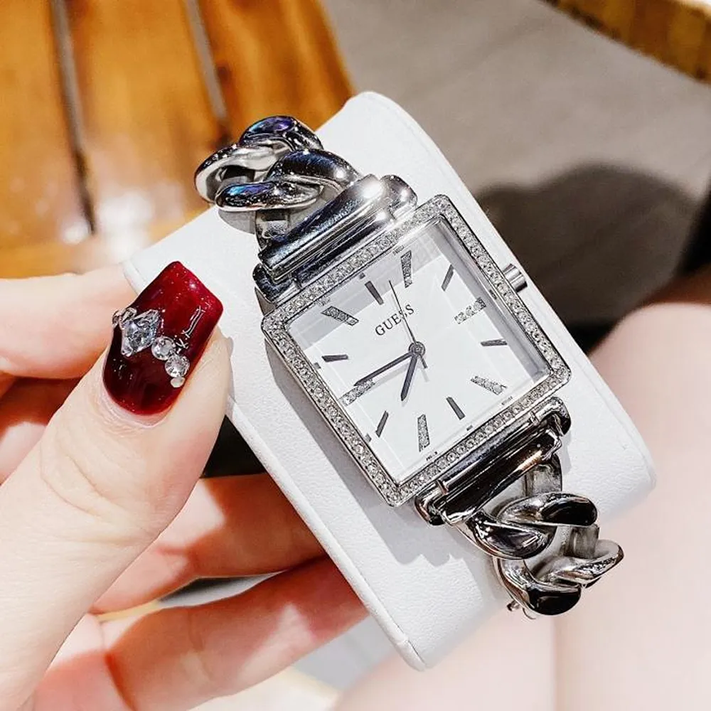 Stylish Guess Watch Quartz For Women (SUP402)