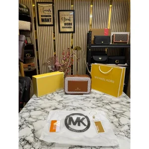First Copy Michael Kors Handbag (SUP2021)