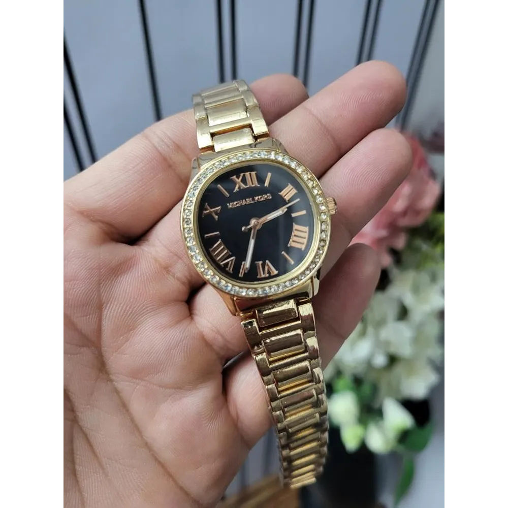 Stylish Michael Kors Watch For Women (SUP228)