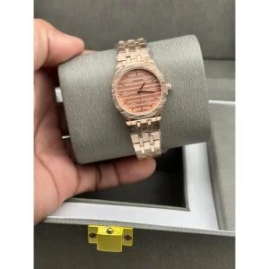 First Copy Gucci Watch (SUP1193)