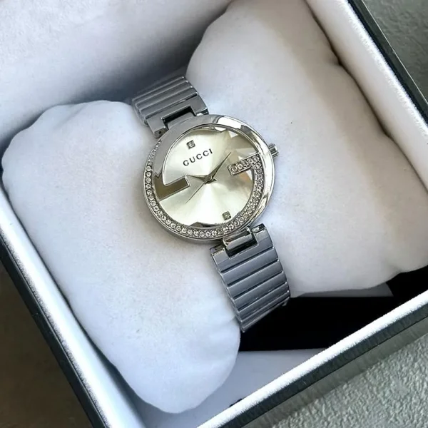 Stylish Gucci Watch For Women (SUP239)