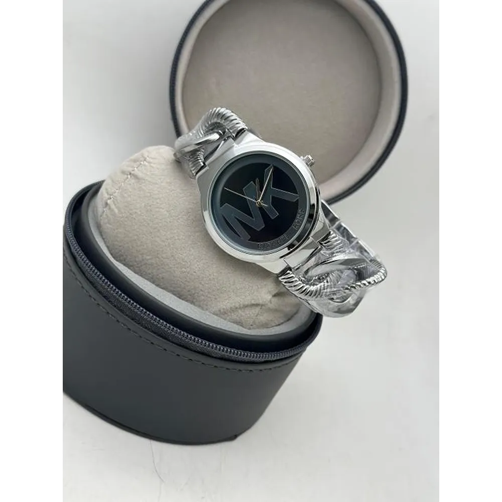 Stylish Michael Kors Watch For Women (SUP142)