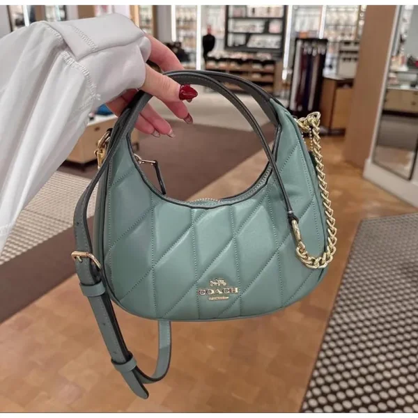 First Copy Coach Handbag (SUP2044)