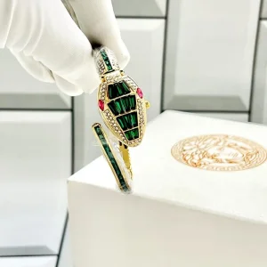 First Copy Bvlgari Watch (SUP1319)