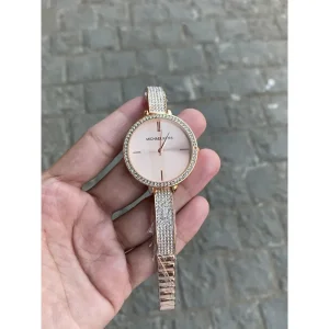 Premium Michael Kors Watch For Women (SUP476)