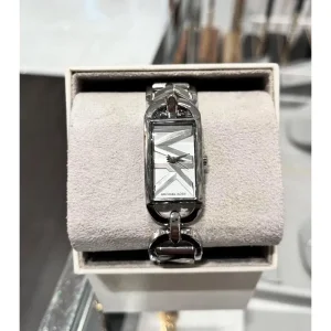 Stylish Michael Kors Watch For Women (SUP177)