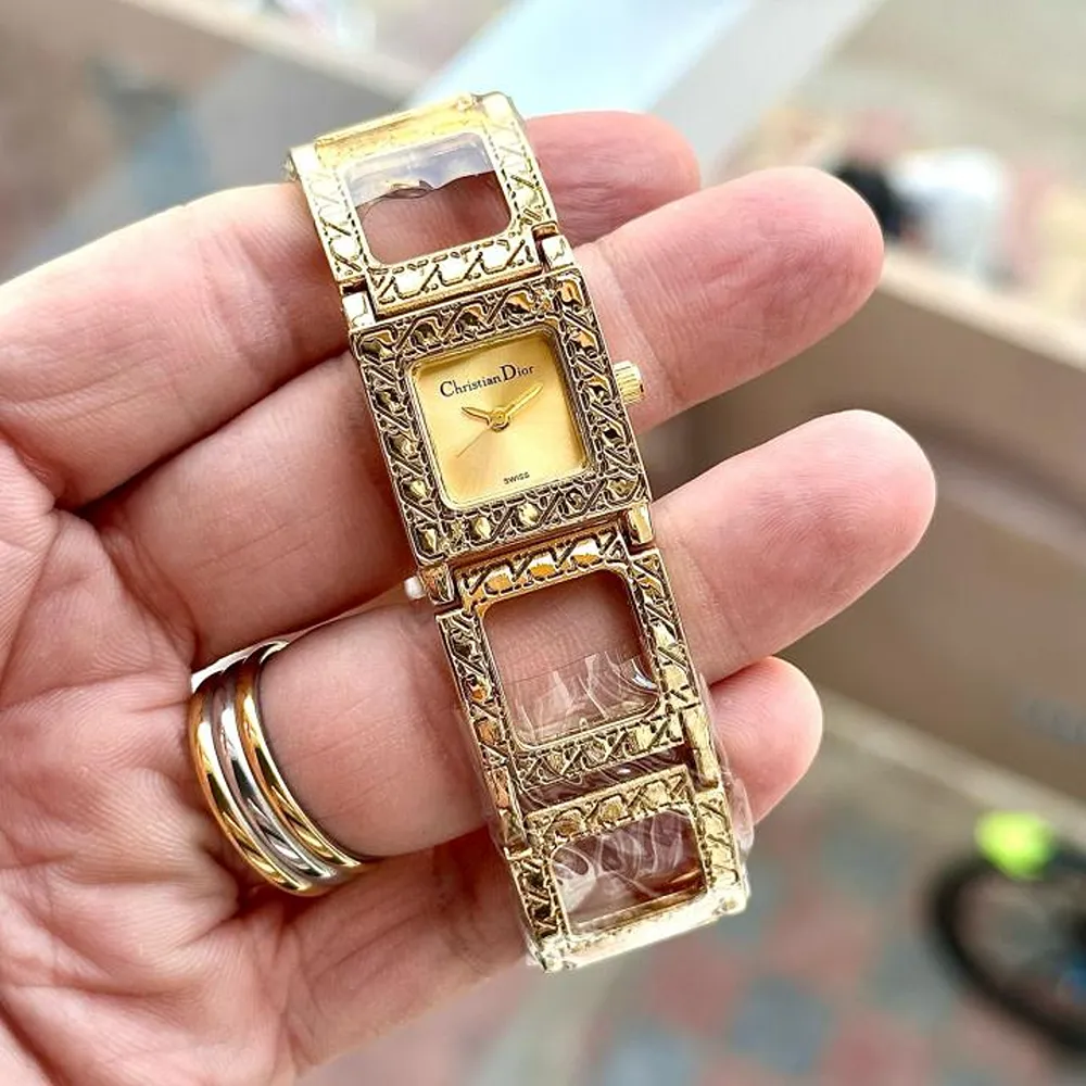 Stylish Christion Dior Watch For Women (SUP369) - Image 2