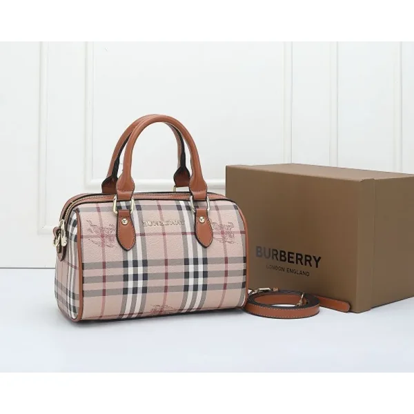 First Copy Burberry Handbag (SUP2385)