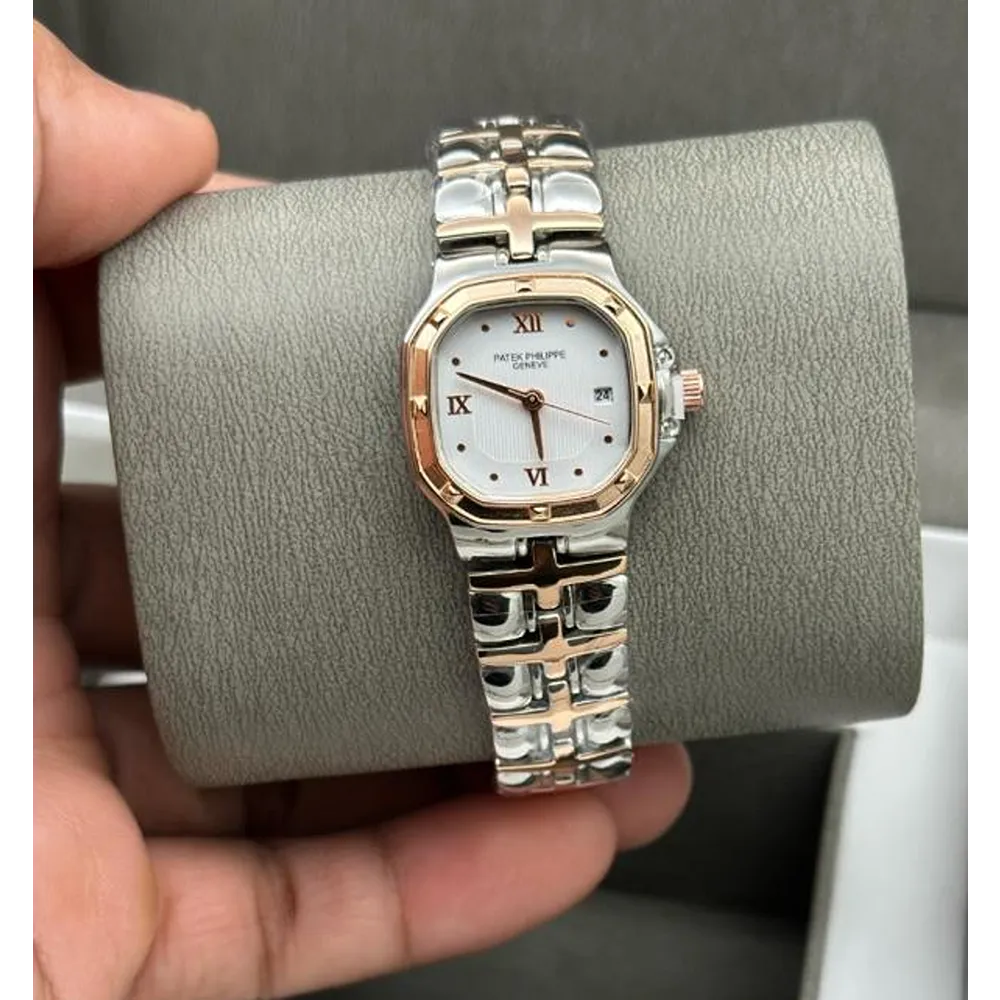Stylish Patek Philippe Watch For Women (SUP381)