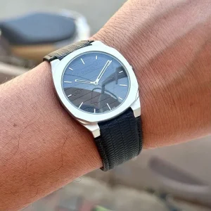 Gucci Watch For Men (SFS236)