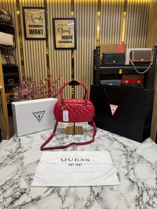 First Copy Guess Handbag (SW3578)