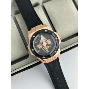 First Copy Hublot Watch For Men (SW985)