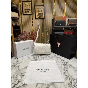 First Copy Guess Handbag (SW3506)