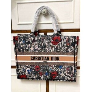 First Copy Christian Dior Handbag For Women (SW2231)