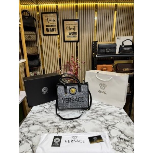 First Copy Versace Handbag (SW4146)
