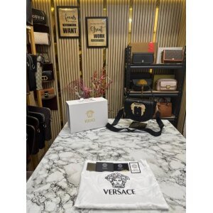 First Copy Versace Handbag (SW4148)