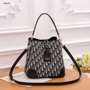 First Copy Christian Dior Handbag For Women (SW2234)