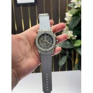 First Copy Hublot Watch For Men (SW1017)