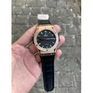 First Copy Hublot Watch For Men (SW10514)
