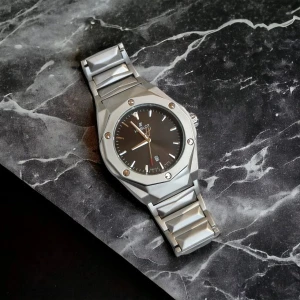 First Copy Hublot Watch For Men (SW1027)