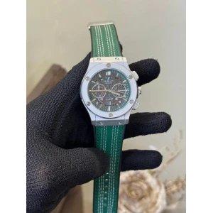 First Copy Hublot Big Bang Watch For Men (SW979)