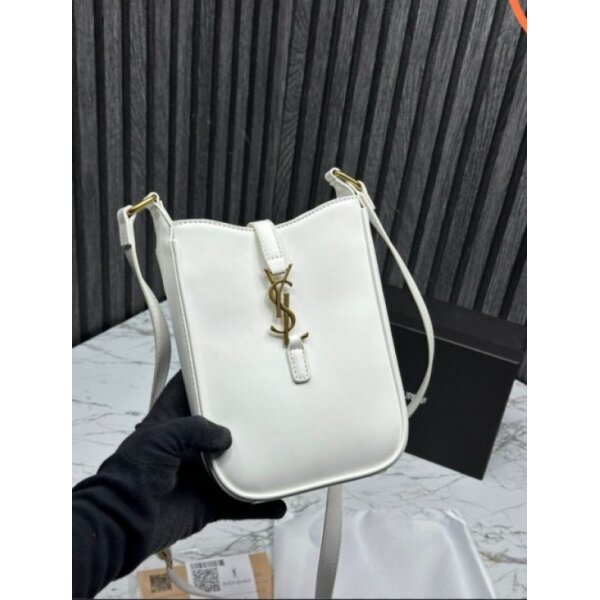 First Copy YSL Handbag For Women (BOT2009)