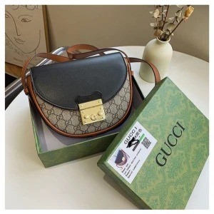 First Copy Dior Handbag For Women (BOT1940)