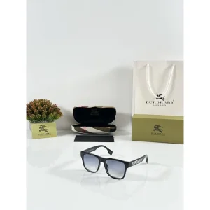 First Copy Burberry Sunglasses With Original Kit (SZ349)