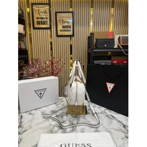 First Copy Gucci Handbag For Women (BOT1948)
