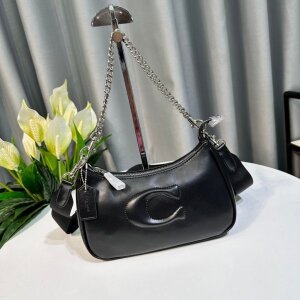 First Copy Coach Handbag (SW7163)