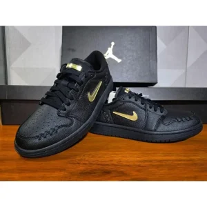 Nike Air Jordan Retro 1 Make Black Shoes
