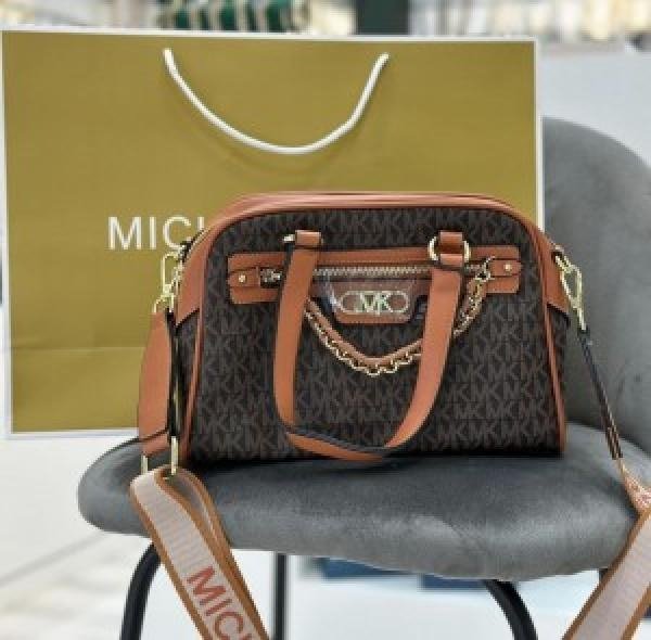 First Copy Michael Kors Handbag (SW7279)