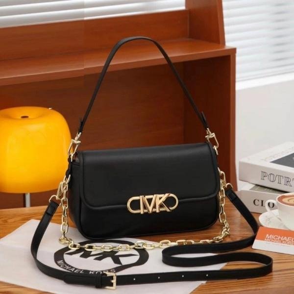 Michael Kors Shoulder Bag Parker Medium Logo With Dust Bag And OG Box (SW8151)