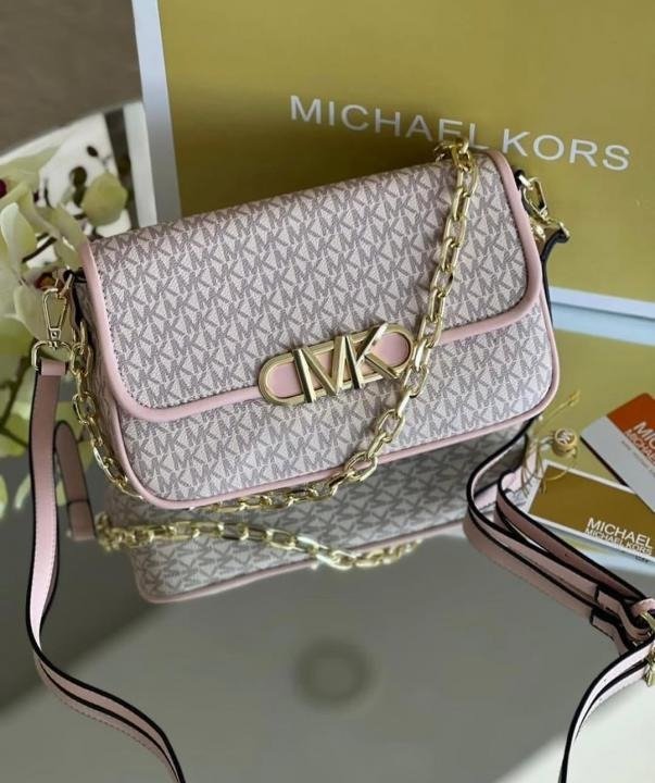 Michael Kors Shoulder Bag Parker Medium Logo With Dust Bag And OG Box (SW8152)