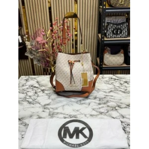 First Copy Michael Kors Handbag (SW7403)