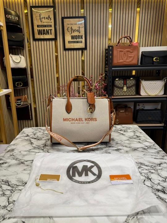 Michael Kors Mirella Tote Bag With Dust Bag Including Card (SW8173)
