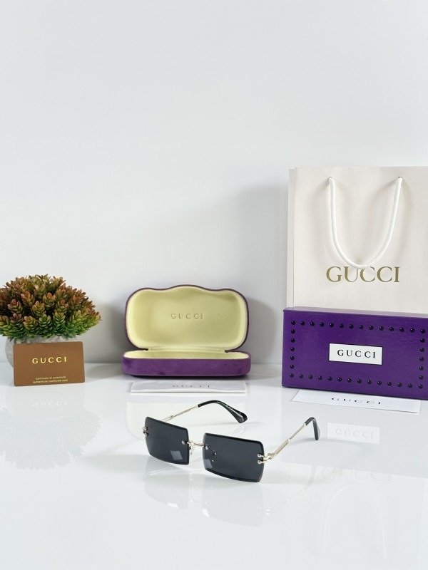 First Copy Gucci Sunglasses (SW5586)