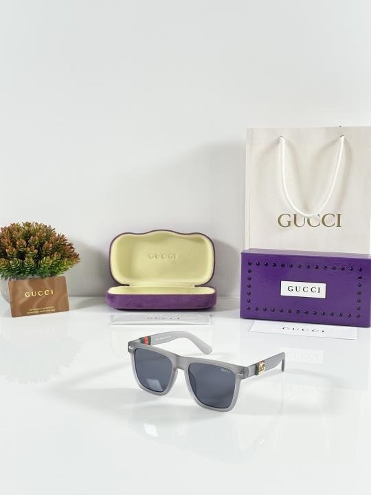 First Copy Gucci Grey Sunglasses (SW9032)