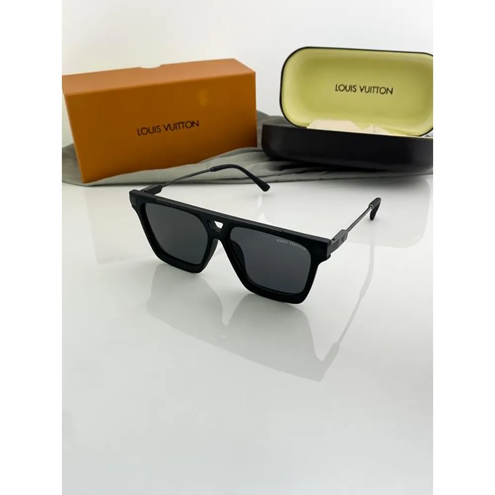 First Copy Louis Vuitton Sunglasses Black (FT565)