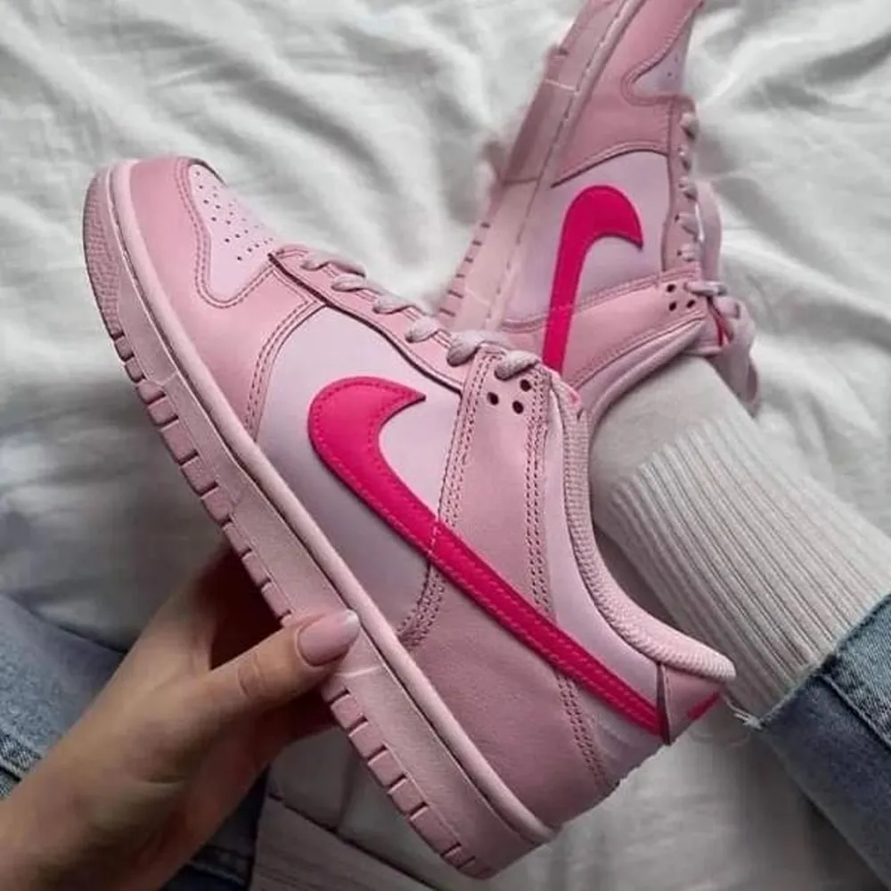 Premium Nike Dunk Low Triple Pink Shoes For Women (SUP6406) - Image 2