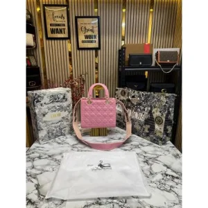 Christian Dior Glossy Handbag With Box And Dust Bag Pink (FT20)
