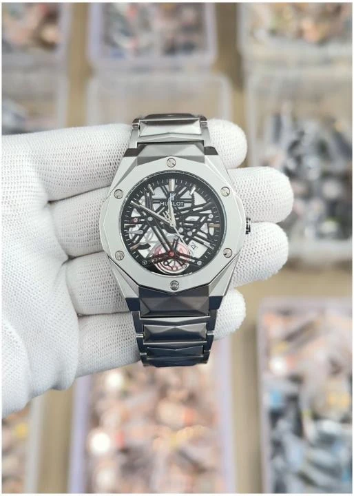 First Copy Tag Heuer Carrera Calibre Watch (SG1243)