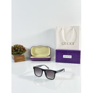 First Copy Gucci Grey Green Sunglasses (SW9050)