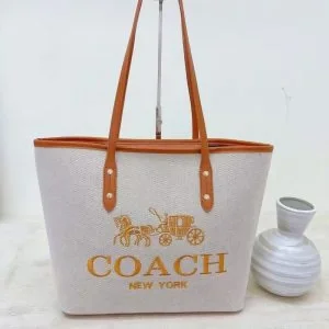 Coach Voyager Tote Bag With Dust Bag (FT103)